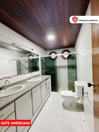 Casa para locação no Ponto Central