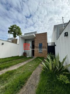 Casa de 3/4 com suíte e closet no Bairro SIM