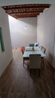 Casa 2/4 com suíte a venda Condomínio Quintas do sol vile 1