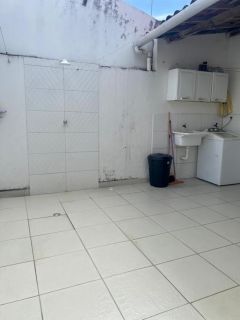 Casa em Condomínio no bairro Papagaio