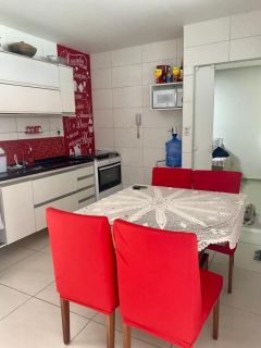 Casa em Condomínio no bairro Papagaio