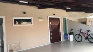 Casa em Condomínio no bairro Papagaio