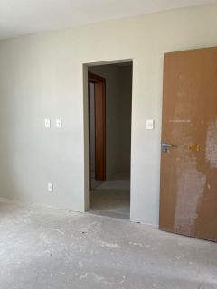 Casa em Condomínio no bairro Lagoa Salgada