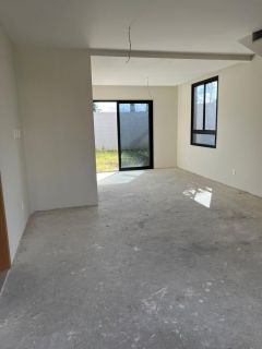 Casa em Condomínio no bairro Lagoa Salgada