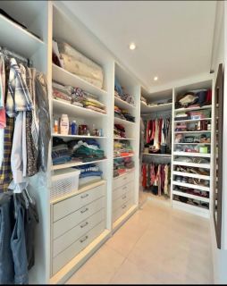 Casa em Condomínio no bairro Jardim Acácia