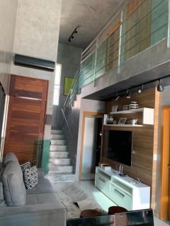 Casa em Condomínio no bairro Sim