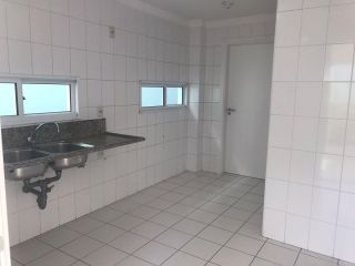 Casa em Condomínio no bairro Tomba