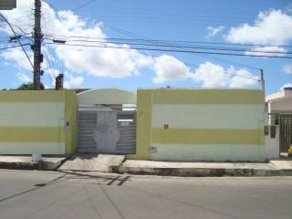 Casa no bairro PONTO CENTRAL