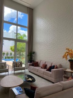 Casa em Condomínio no bairro Sim