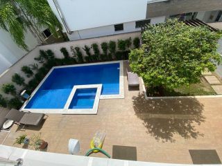 Casa em Condomínio no bairro Sim