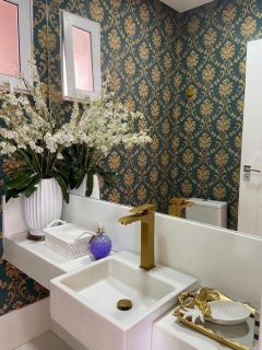 Casa em Condomínio no bairro Sim