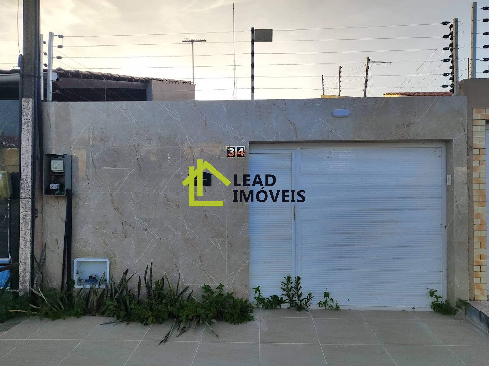 Casa no Eusébio com 02 Quartos á Venda no Bairro Urucunema - Ceará