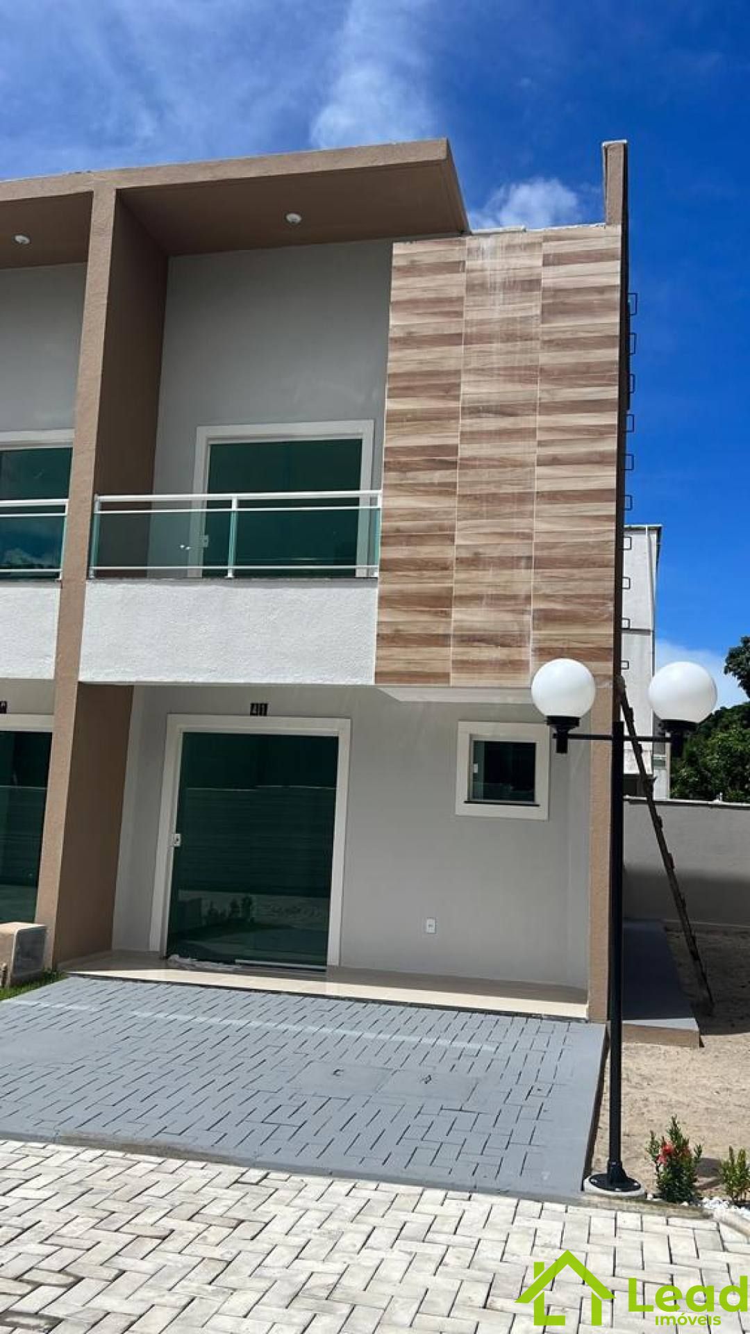 Casa Duplex no Eusébio com 02 Suítes á Venda no Ville Vert Residence - Ceará