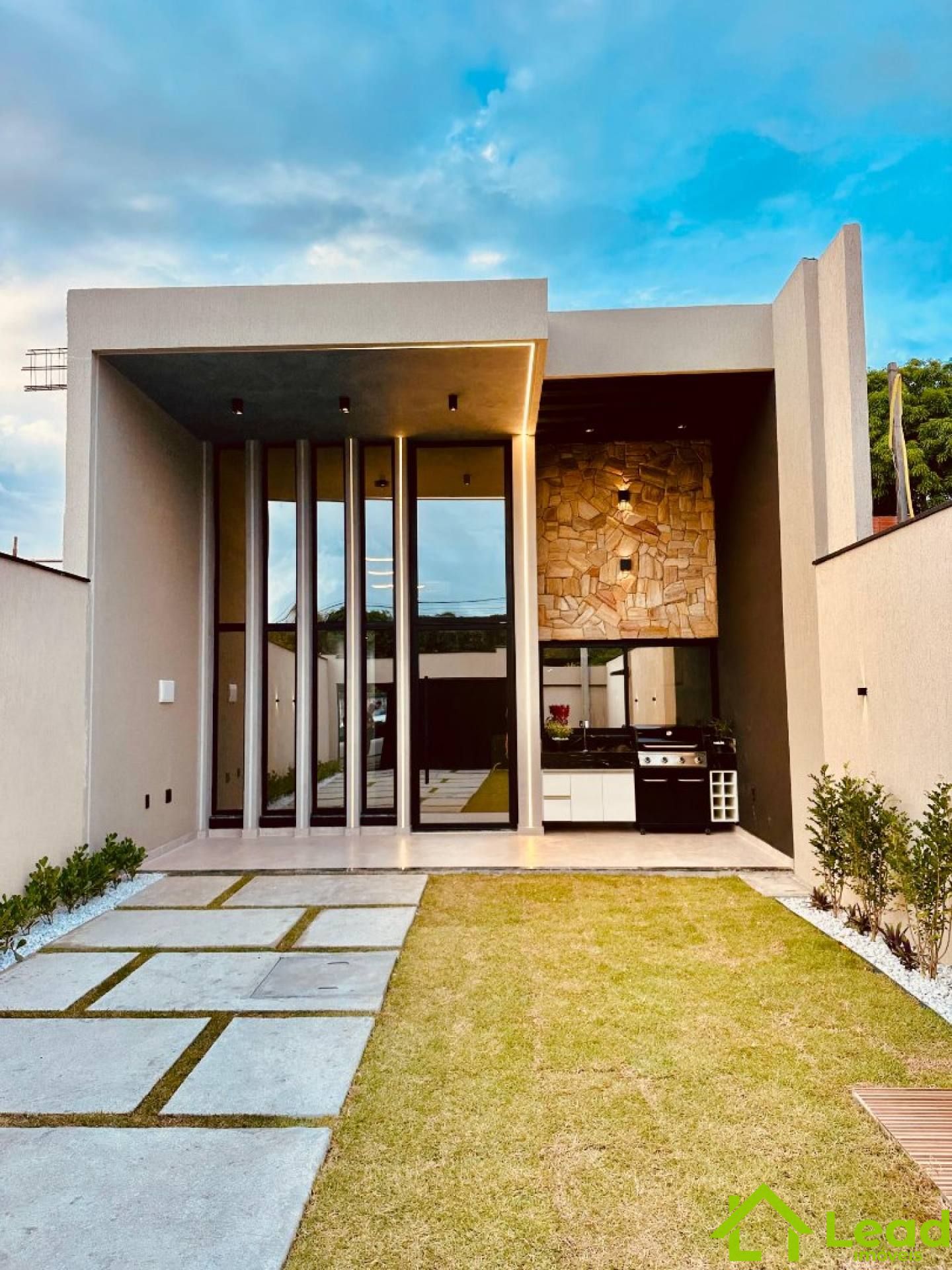 Casa Plana no Eusébio com 04 Suítes á Venda Malbec Residence - Ceará