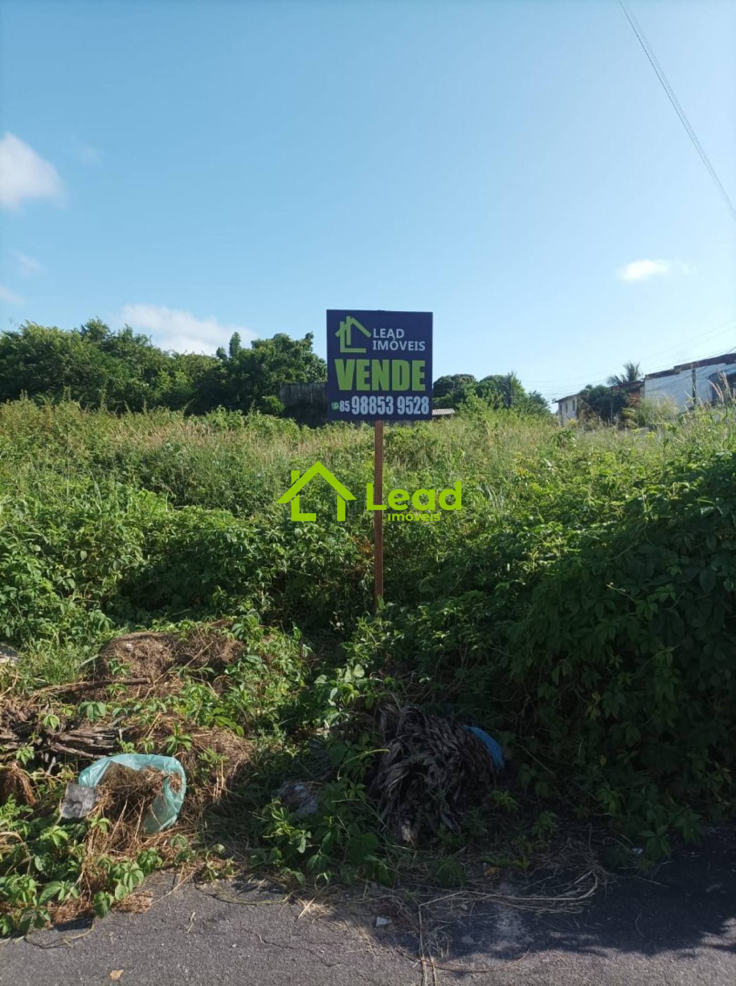 Lote de 392,68m² á Venda em Fortaleza no Loteamento Planalto Novo Coaçu - Ceará