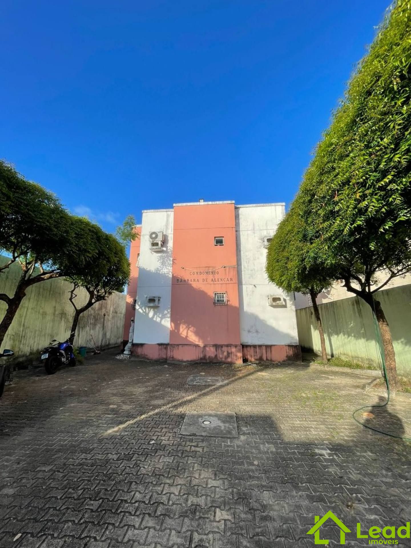 Apartamento com 02 Quartos á Venda em Fortaleza no Cond. Barbara de Alencar- Ceará