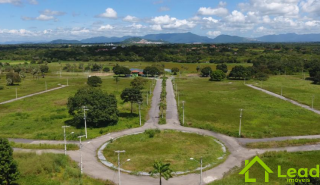 Lote de 465,74m² Repasse no Aquiraz no Loteamento Fechado Reserva Camará- Ceará
