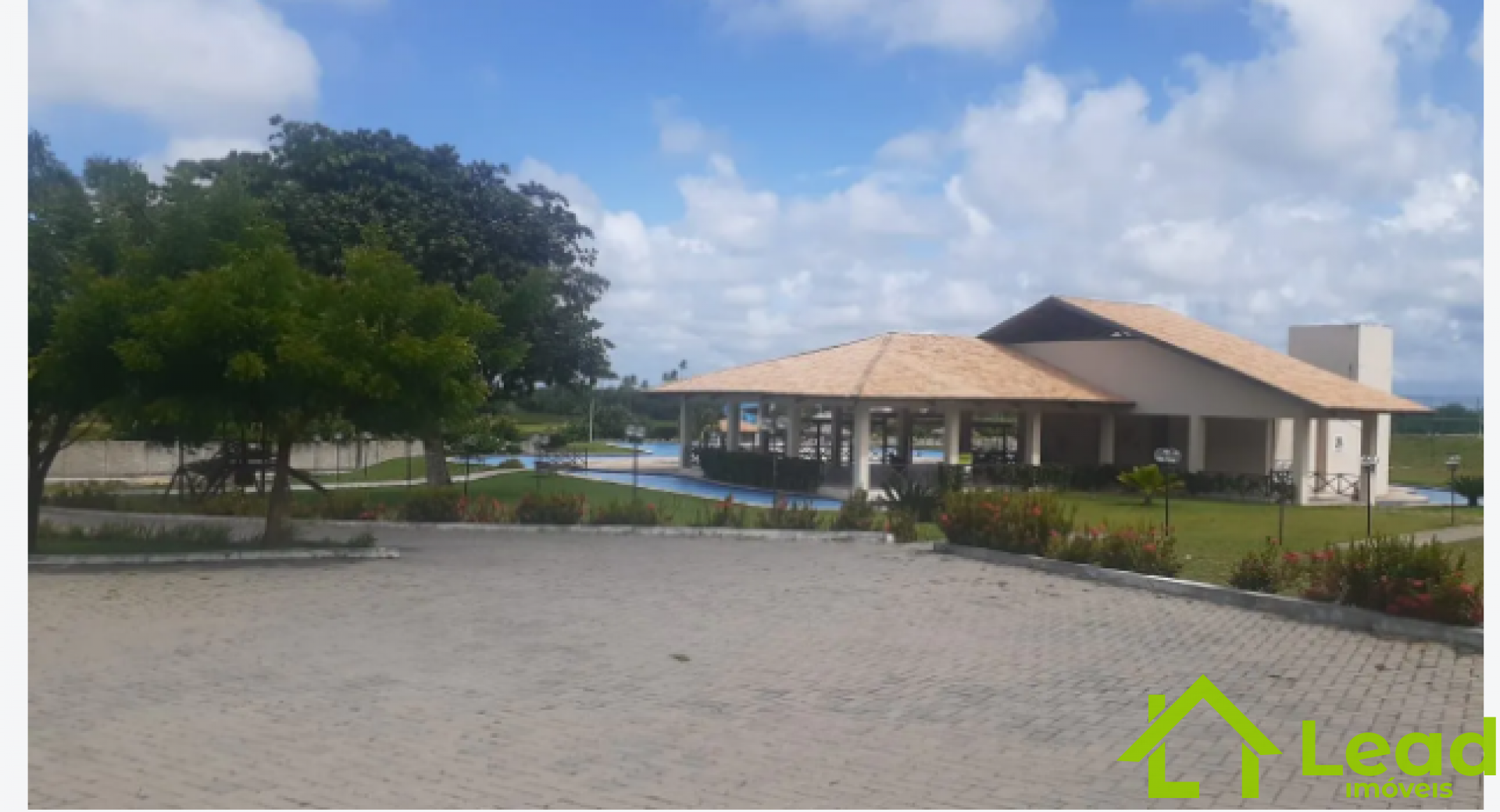 Lote de 600m² á Venda no Cascavel no Loteamento Lagos Country Resort - Ceará