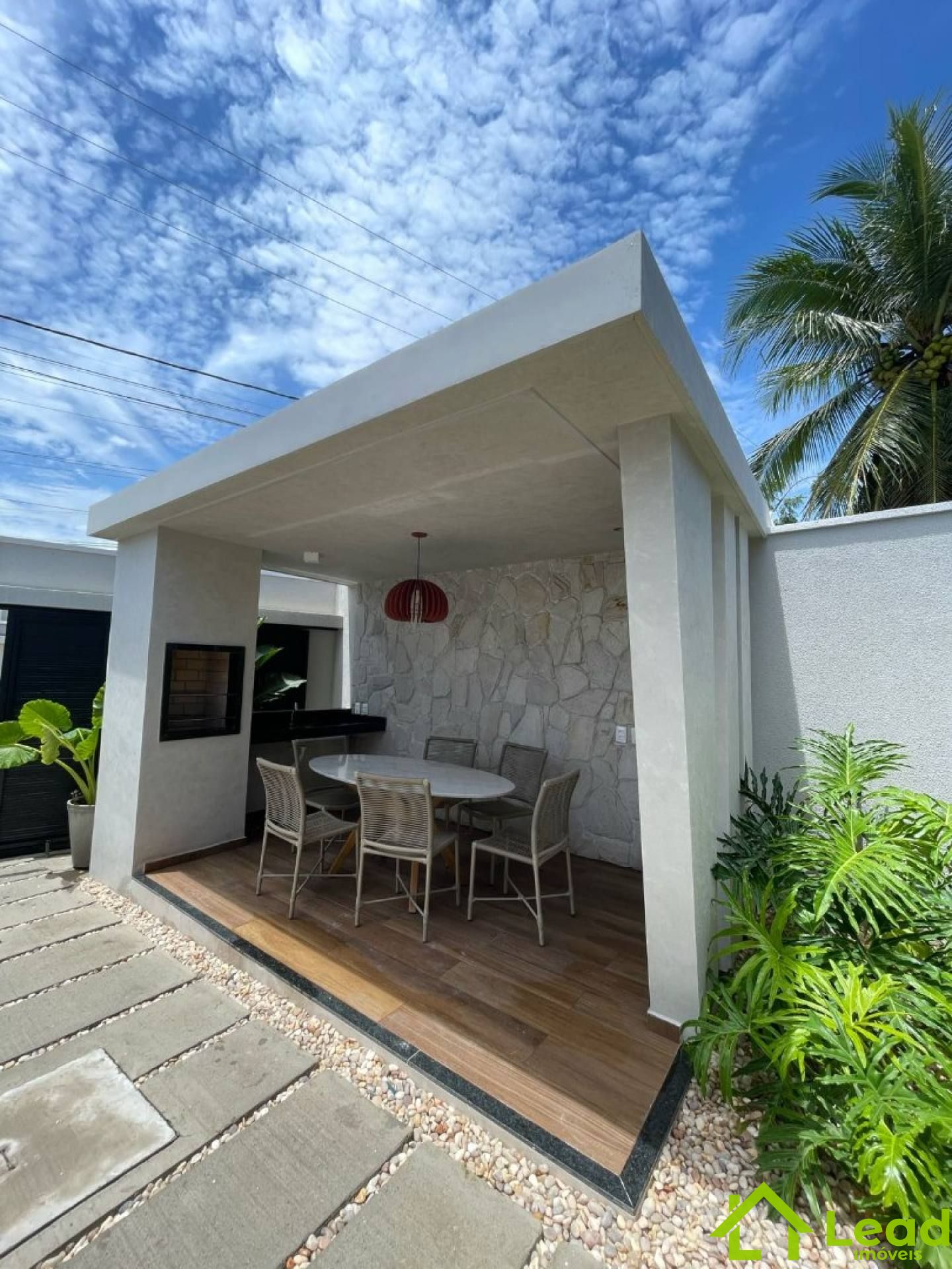 Casa Plana Solta com 03 Quartos no Eusébio á Venda Sublime Residence- Ceará