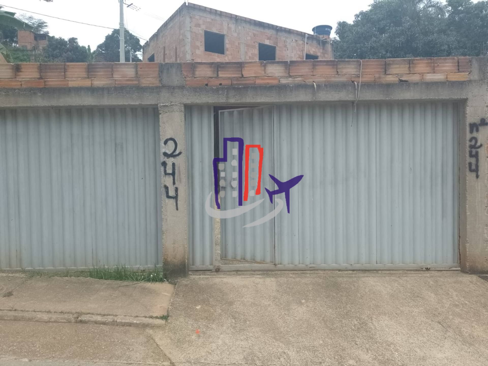 Casa Para Vender com 03 quartos no bairro Jardim Paulista em Betim