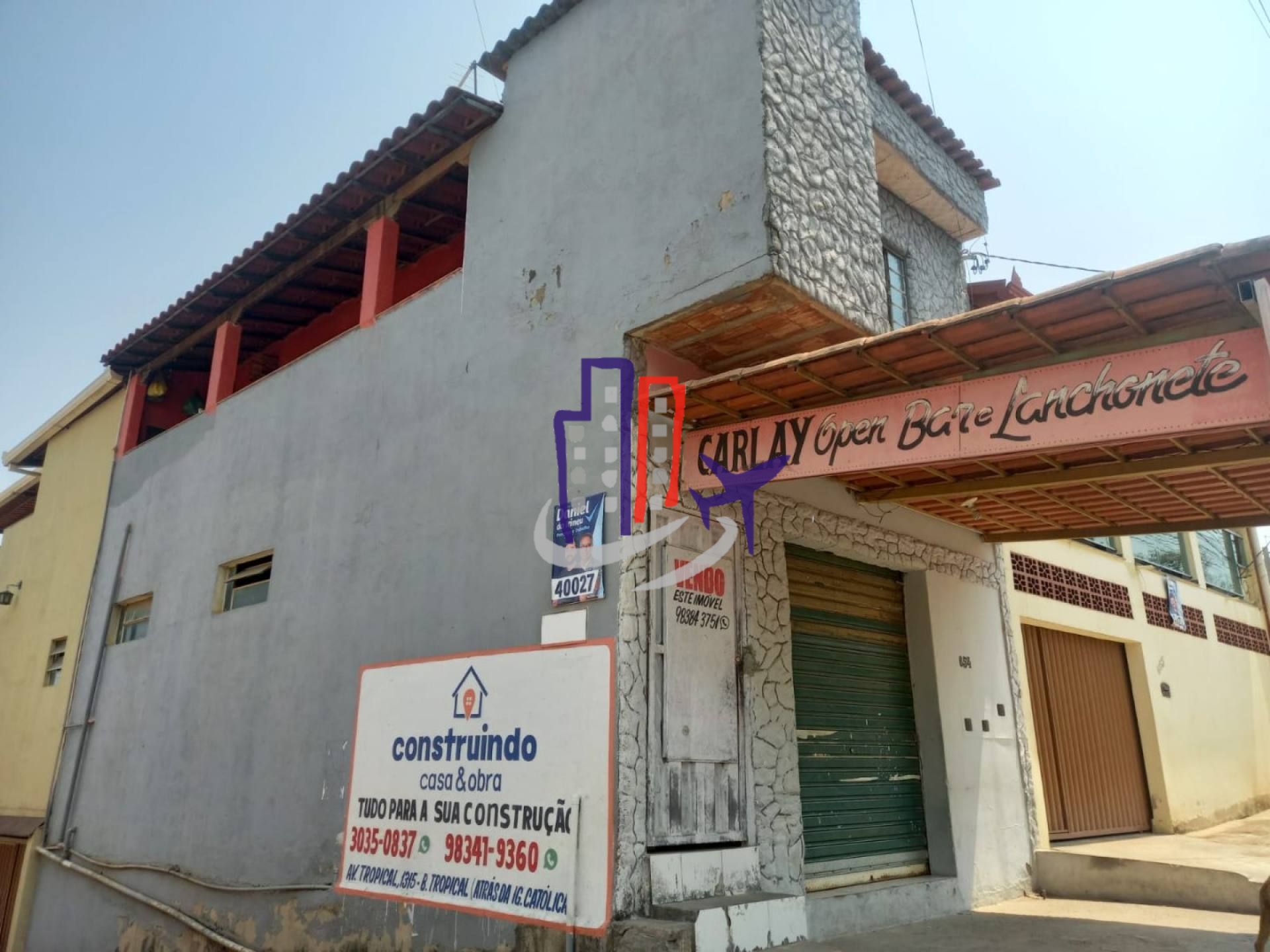 Casa Com Loja  Para Vender com 01 quarto no bairro Tropical em Contagem