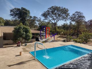 Sítio Para Vender com 03 quartos no bairro Tupã em Contagem