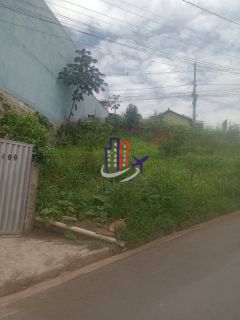 Lote De Esquina/ Terreno de Bairro Para Vender no bairro Renascer em Betim