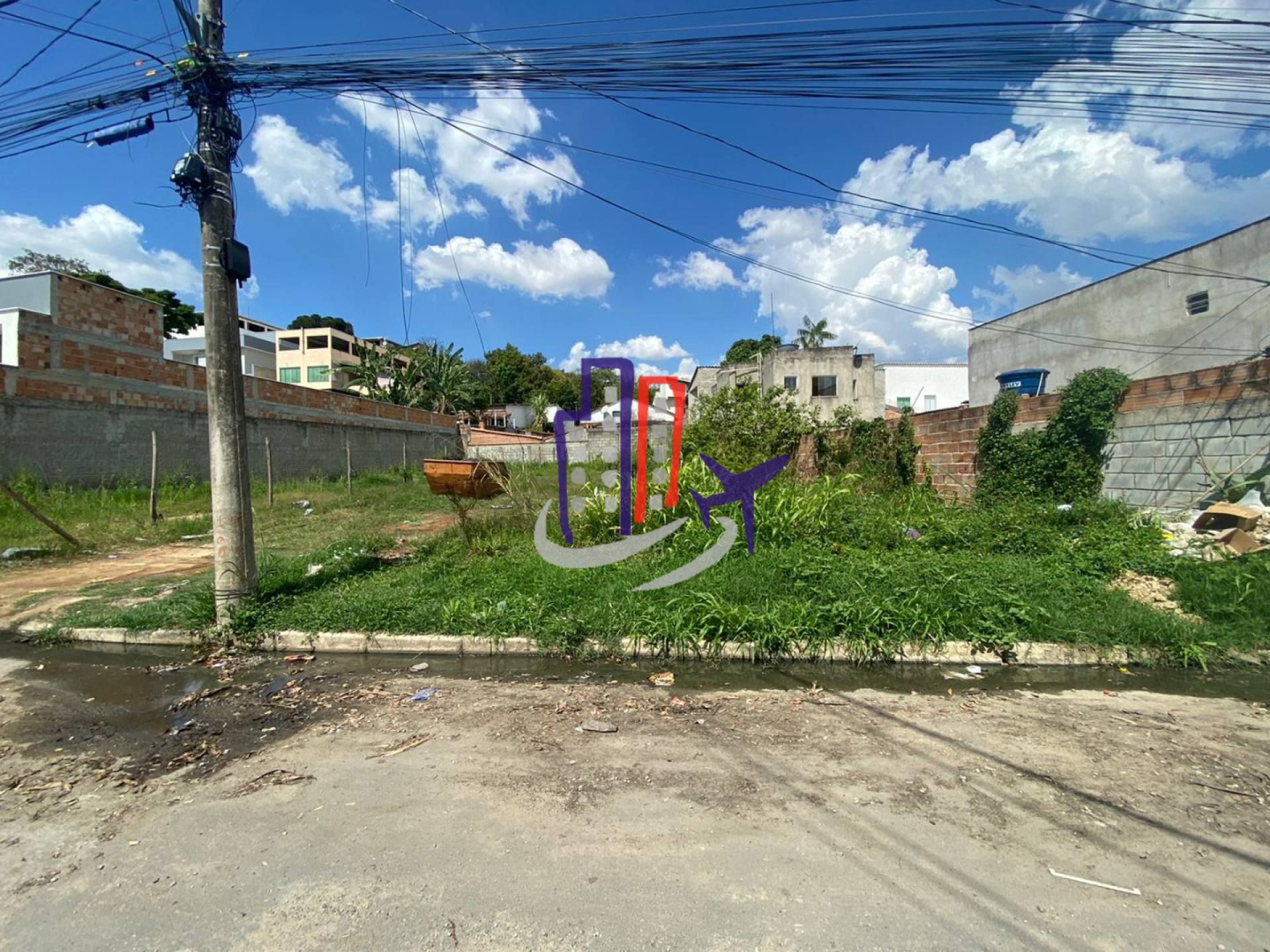 Lote / Terreno de Bairro Para Vender no bairro Linda Vista em Contagem