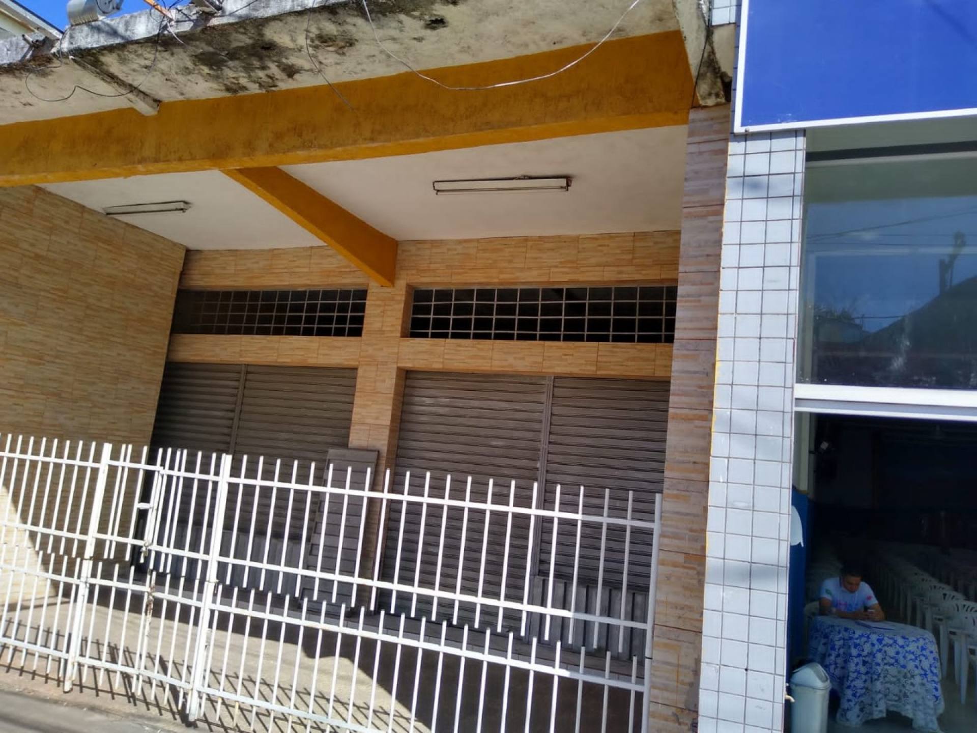 Casa Com loja - 02 quartos 01 suíte no bairro Nova Contagem em Contagem