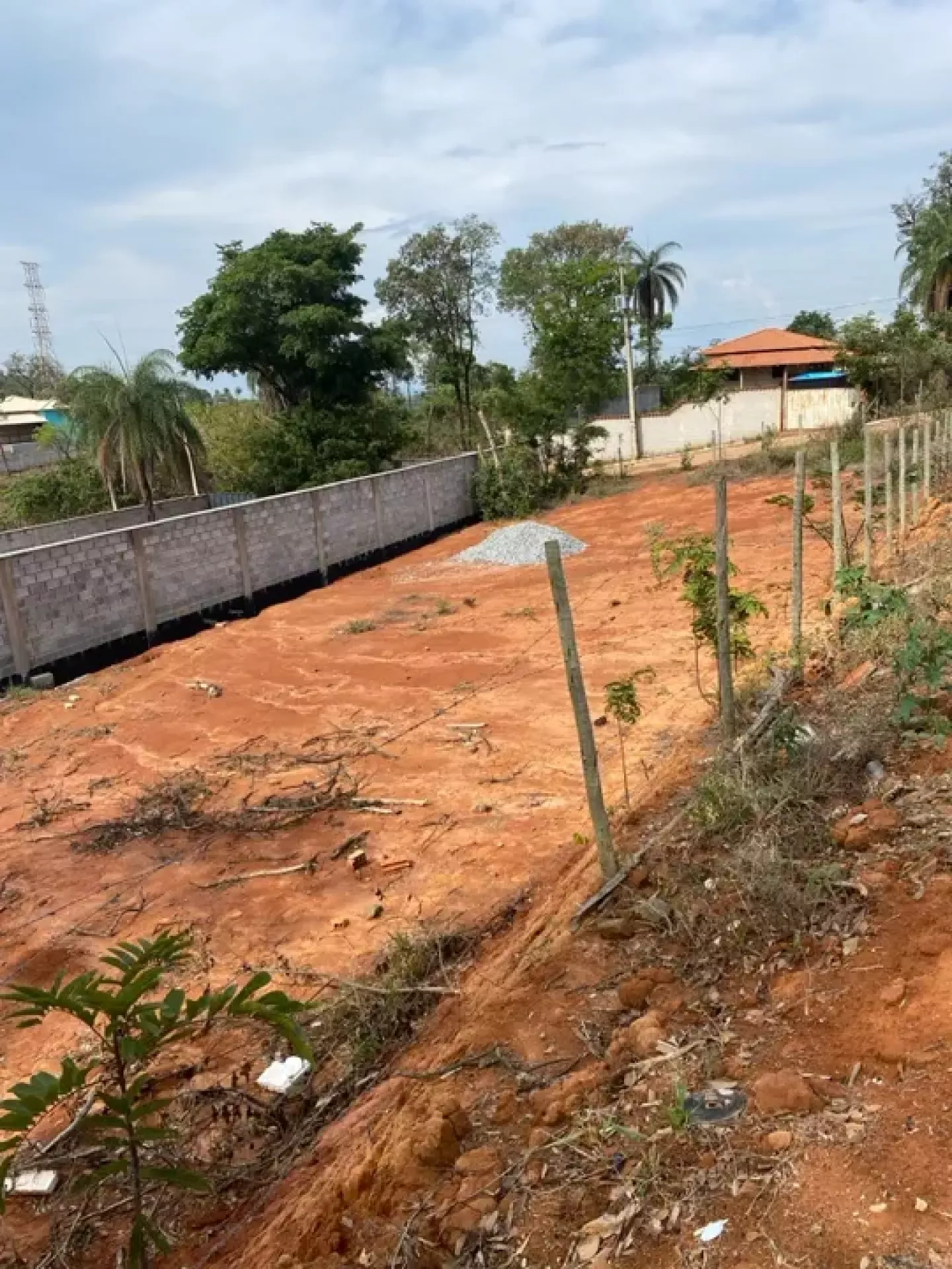 Lote / Terreno de Condomínio no bairro Chácara Campestre entre Nacional e Ribeirão Das Neves
