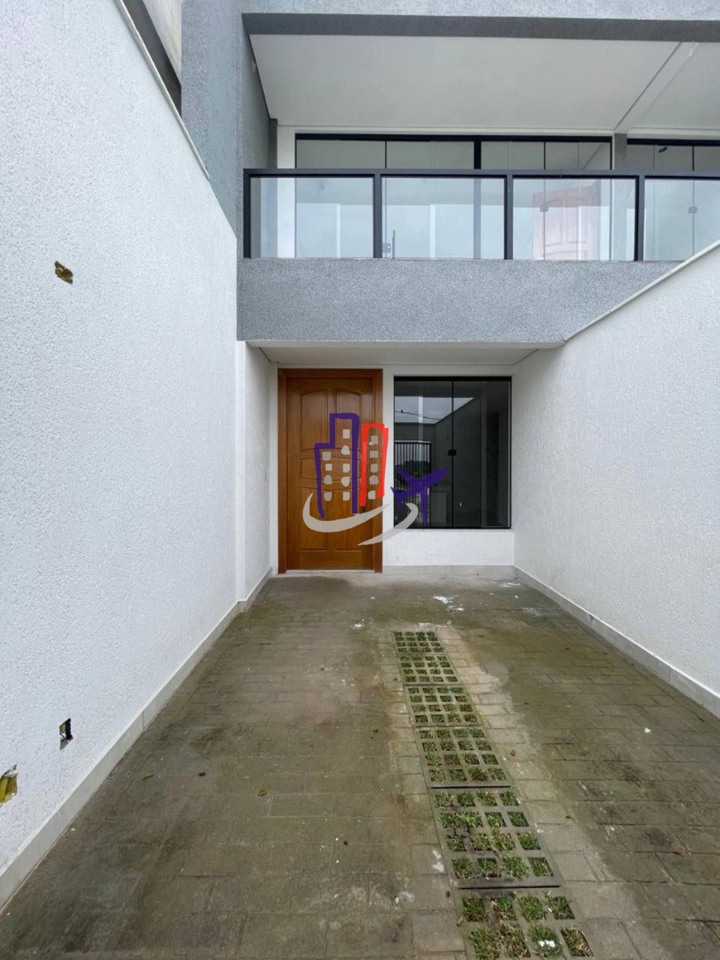 Casa com Área privativa 03 quartos 01 suíte no bairro Guarujá Mansões em Betim