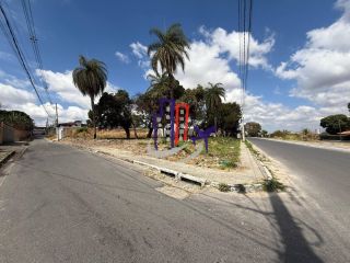 Lote / Terreno de Bairro Para Vender no bairro Jardim das Alterosas em Betim