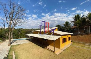 Sítio Para Vender com 04 quartos no bairro Jardim das Mangabeiras em Mateus Leme