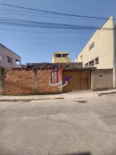 Casa Para Vender com 01 quarto no bairro Chácara Contagem em Contagem