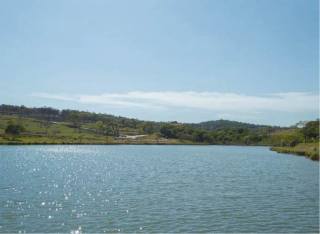 Lote / Terreno de Condomínio Para Vender no bairro Quintas Coloniais em Contagem