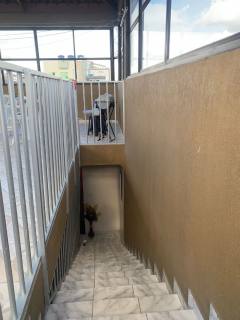 Casa triplex disponível para venda | Bairro do Salgado