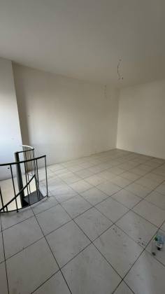 (MR)LOCAÇÃO - LOJA PONTA D´AREIA