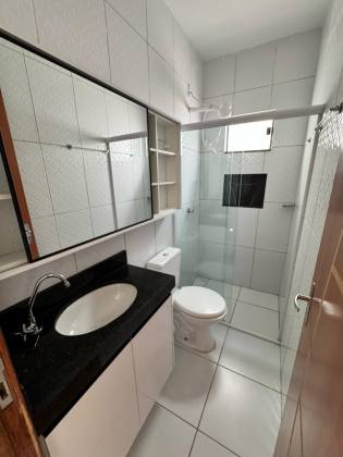 (MR) VENDA - CASA NO ARAÇAGY COM 3 SUÍTES