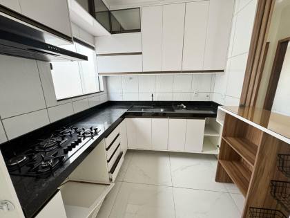 (MR) VENDA - CASA NO ARAÇAGY COM 3 SUÍTES