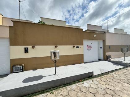 (MR) VENDA - CASA NO ARAÇAGY COM 3 SUÍTES