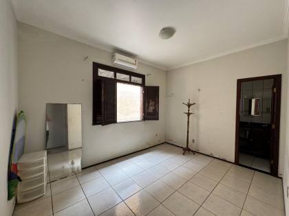 VENDA - CASA DUPLEX no COHAJAP, 5 quartos, 4 suítes