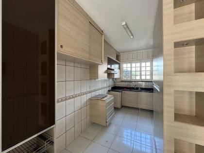VENDA - CASA DUPLEX no COHAJAP, 5 quartos, 4 suítes