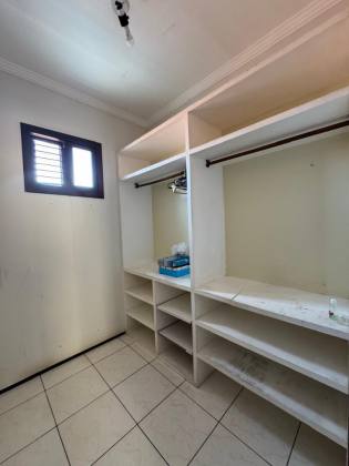 VENDA - CASA DUPLEX no COHAJAP, 5 quartos, 4 suítes