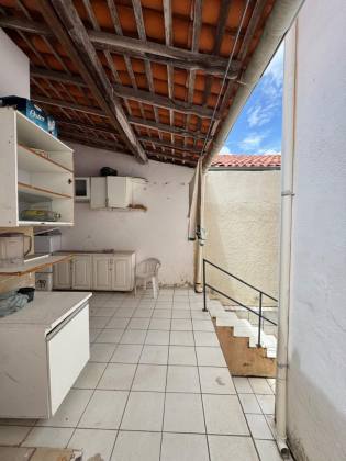 VENDA - CASA DUPLEX no COHAJAP, 5 quartos, 4 suítes