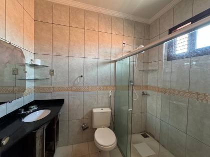 VENDA - CASA DUPLEX no COHAJAP, 5 quartos, 4 suítes