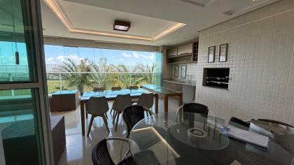 (MR) VENDA - FAROL DA ILHA, AP com 4 SUÍTES, MOBILIADO E PROJETADO!!