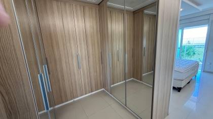 (MR) VENDA - FAROL DA ILHA, AP com 4 SUÍTES, MOBILIADO E PROJETADO!!