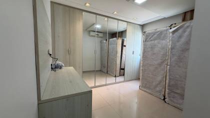 (MR) VENDA - FAROL DA ILHA, AP com 4 SUÍTES, MOBILIADO E PROJETADO!!