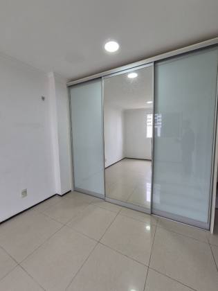 (MR) VENDA -  ED. MAISON MONET, AP COM 4 QUARTOS SENDO 3 SUÍTES em PONTA DO FAROL - SÃO LUÍS