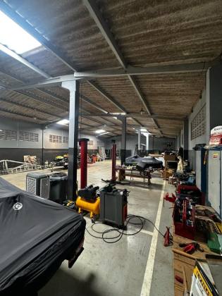 (MR) LOCAÇÃO - GALPÃO NO TURU COMERCIAL 440m²